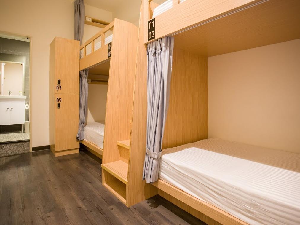 Fun Inn Taipei Hostel מראה חיצוני תמונה