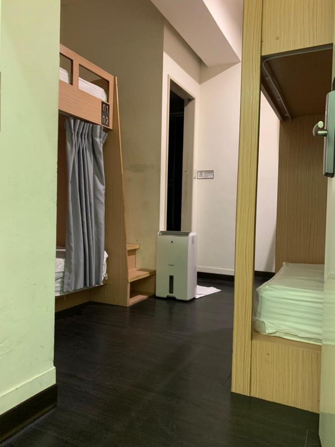 Fun Inn Taipei Hostel מראה חיצוני תמונה