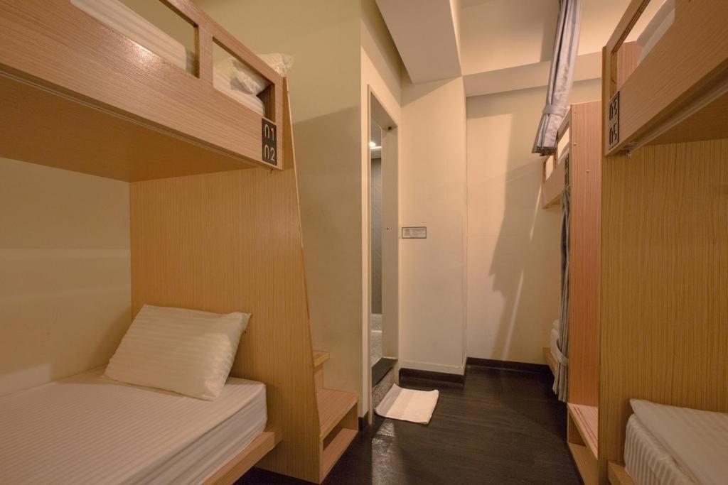 Fun Inn Taipei Hostel מראה חיצוני תמונה